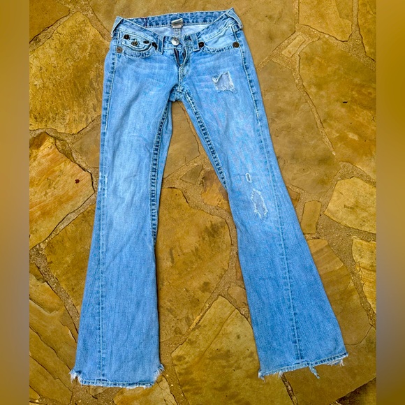 True Religion Low Rise -Flare Jean - Picture 1 of 6